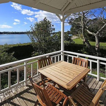 Oakura Bay Villa - Stay Waiheke Te Whau Bay Exterior photo