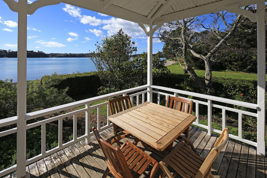 Oakura Bay - Waiheke *