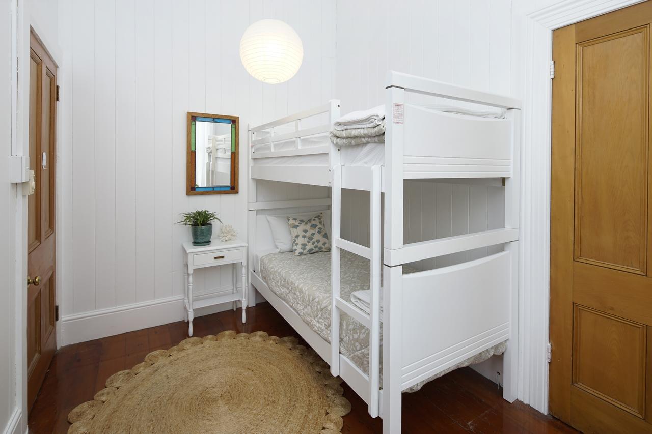 Oakura Bay - Waiheke Holiday home